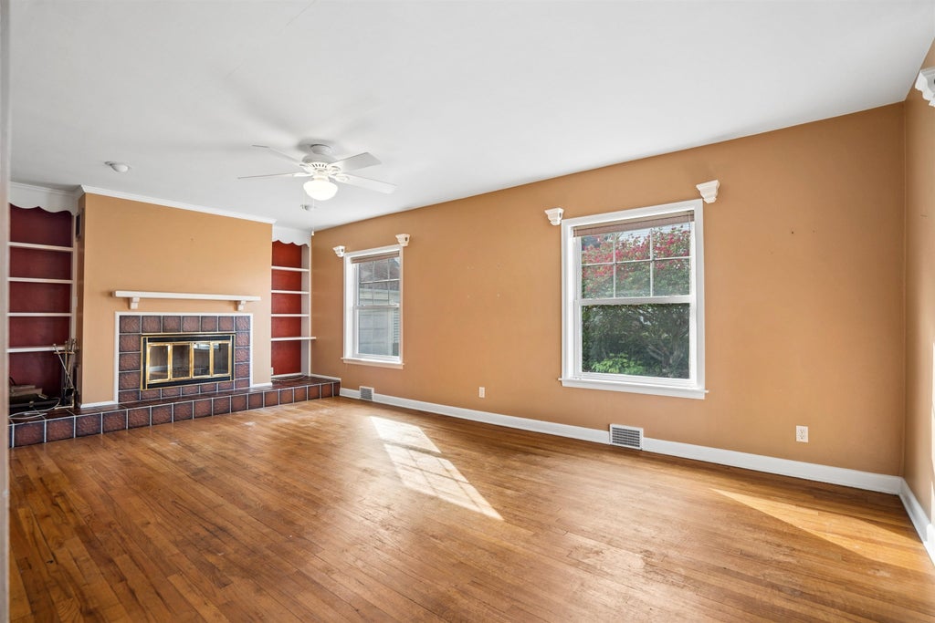 Photo of Maquoketa, IA 52060 (MLS # 155833)