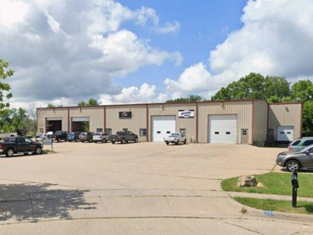 Photo of Dubuque, IA 52003 (MLS # 154503)