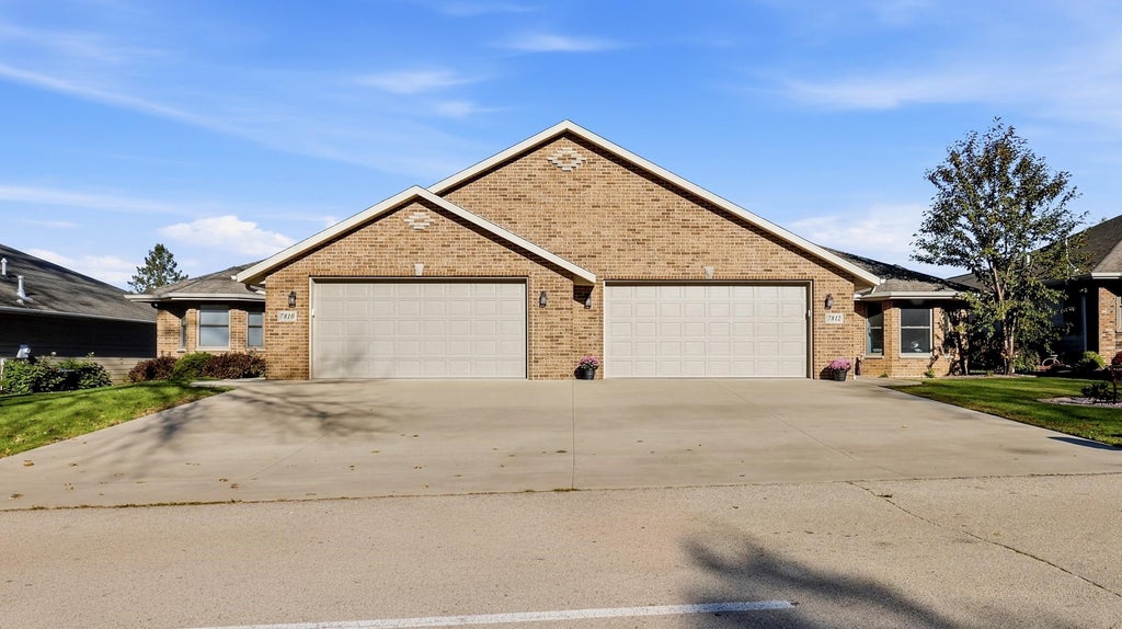 Photo of East Dubuque, IL 61025 (MLS # 155991)