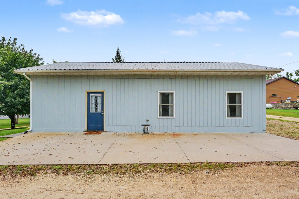 Photo of Dubuque, IA 52003 (MLS # 155709)