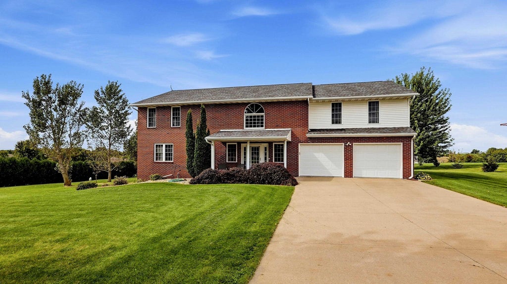 Photo of Dubuque, IA 52002 (MLS # 155808)