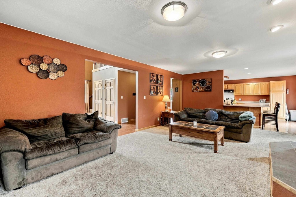 Photo of Dubuque, IA 52002 (MLS # 155808)