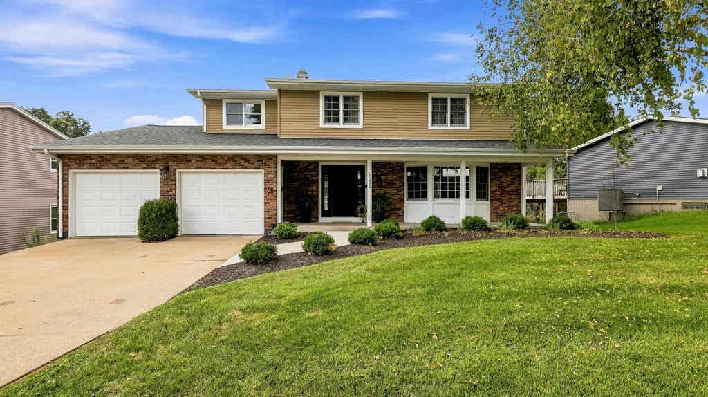 Photo of Dubuque, IA 52003 (MLS # 155547)