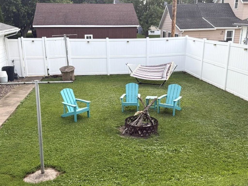 Photo of Bellevue, IA 52031 (MLS # 155107)