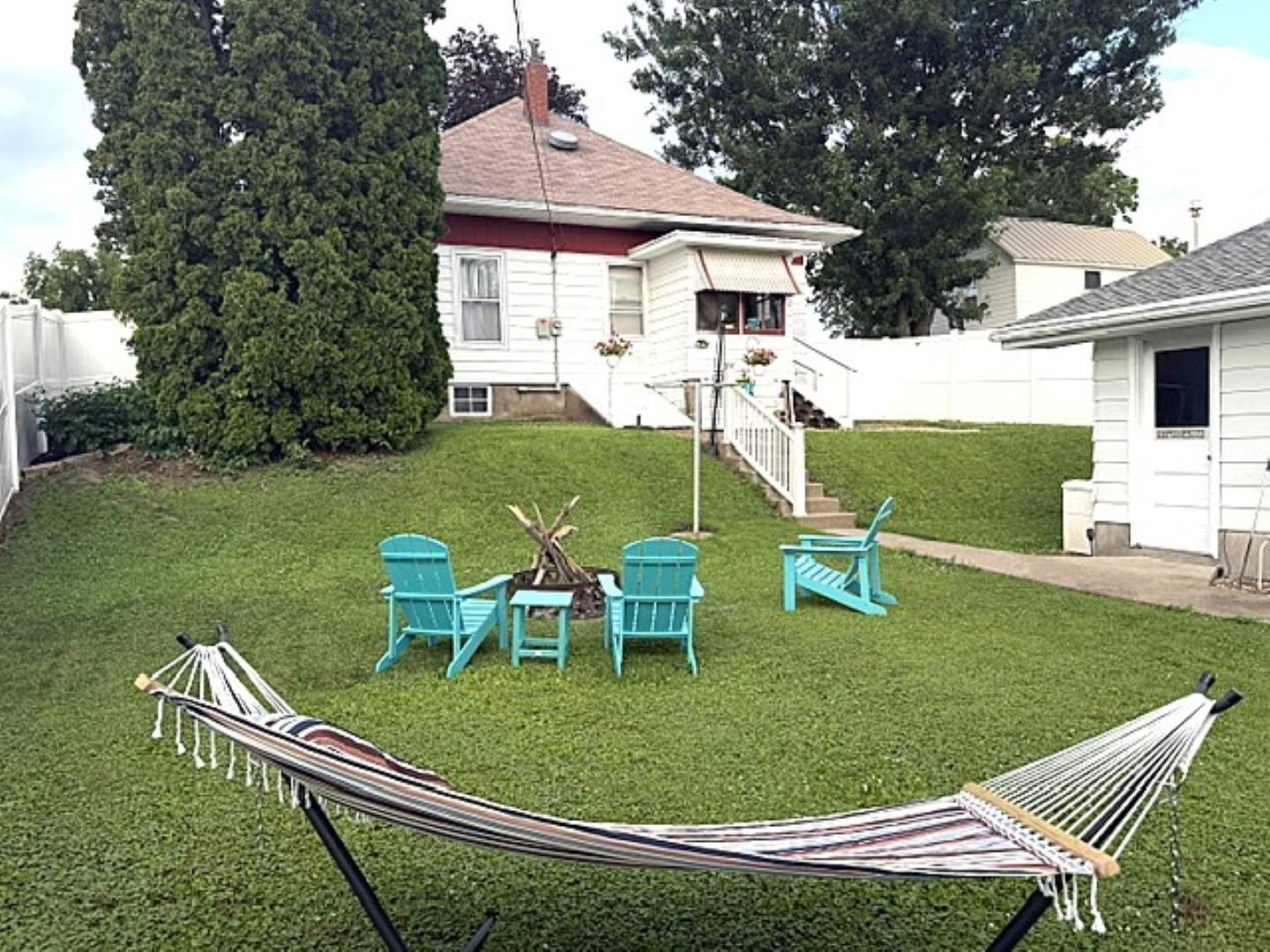 504 S 4th Street