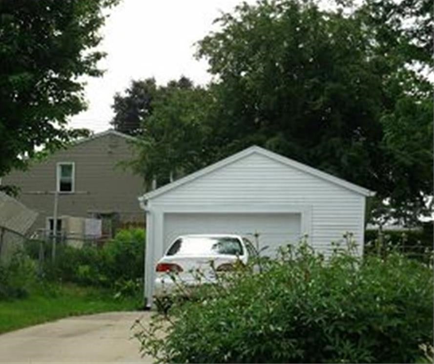 Photo of Dubuque, IA 52001 (MLS # 156031)