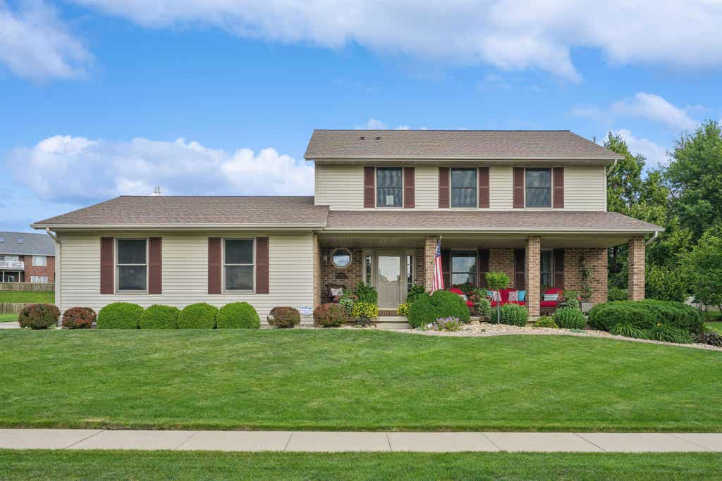 Photo of Dubuque, IA 52002 (MLS # 155153)