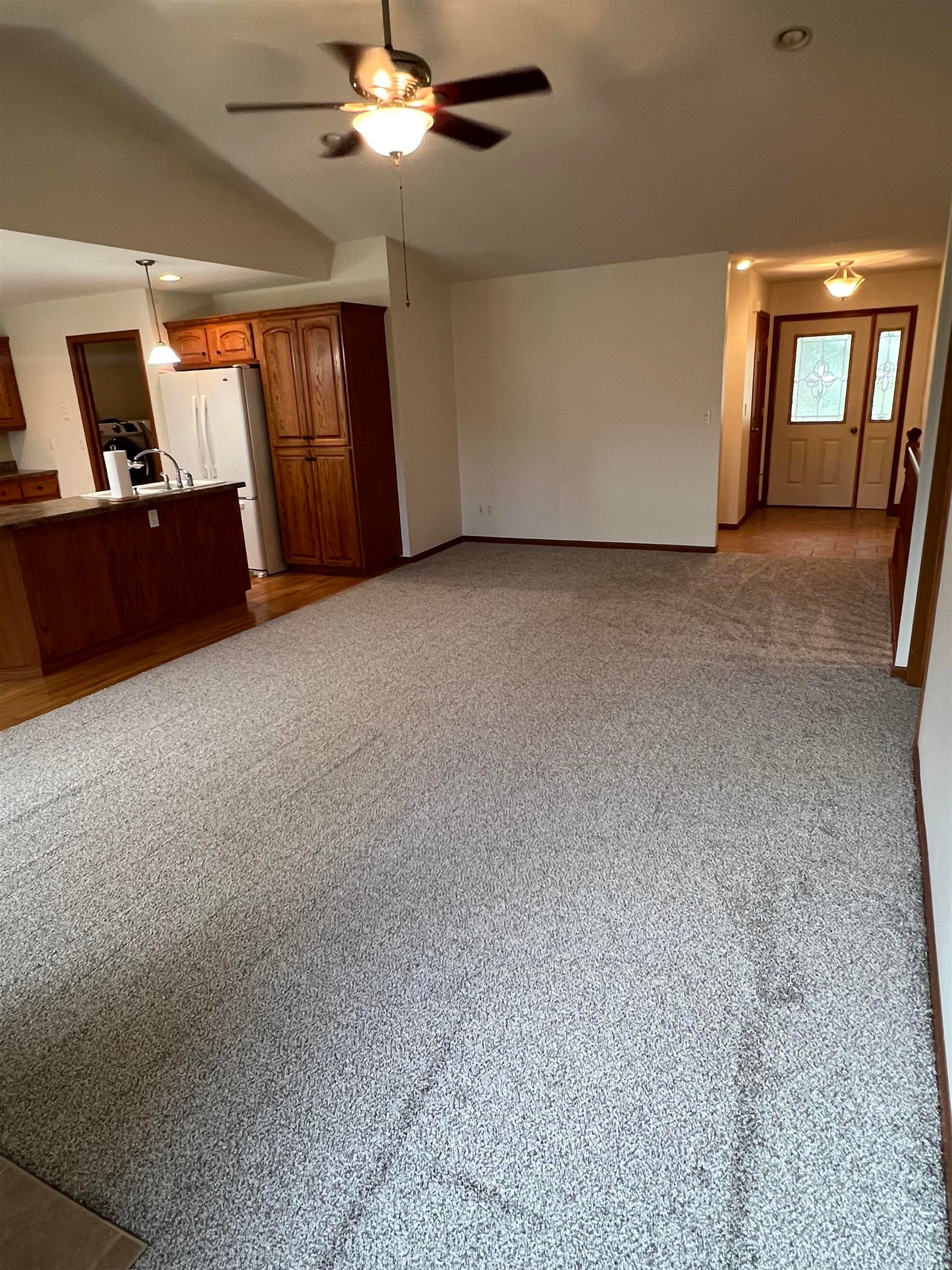 503 SW Edwards Street - Photo 4