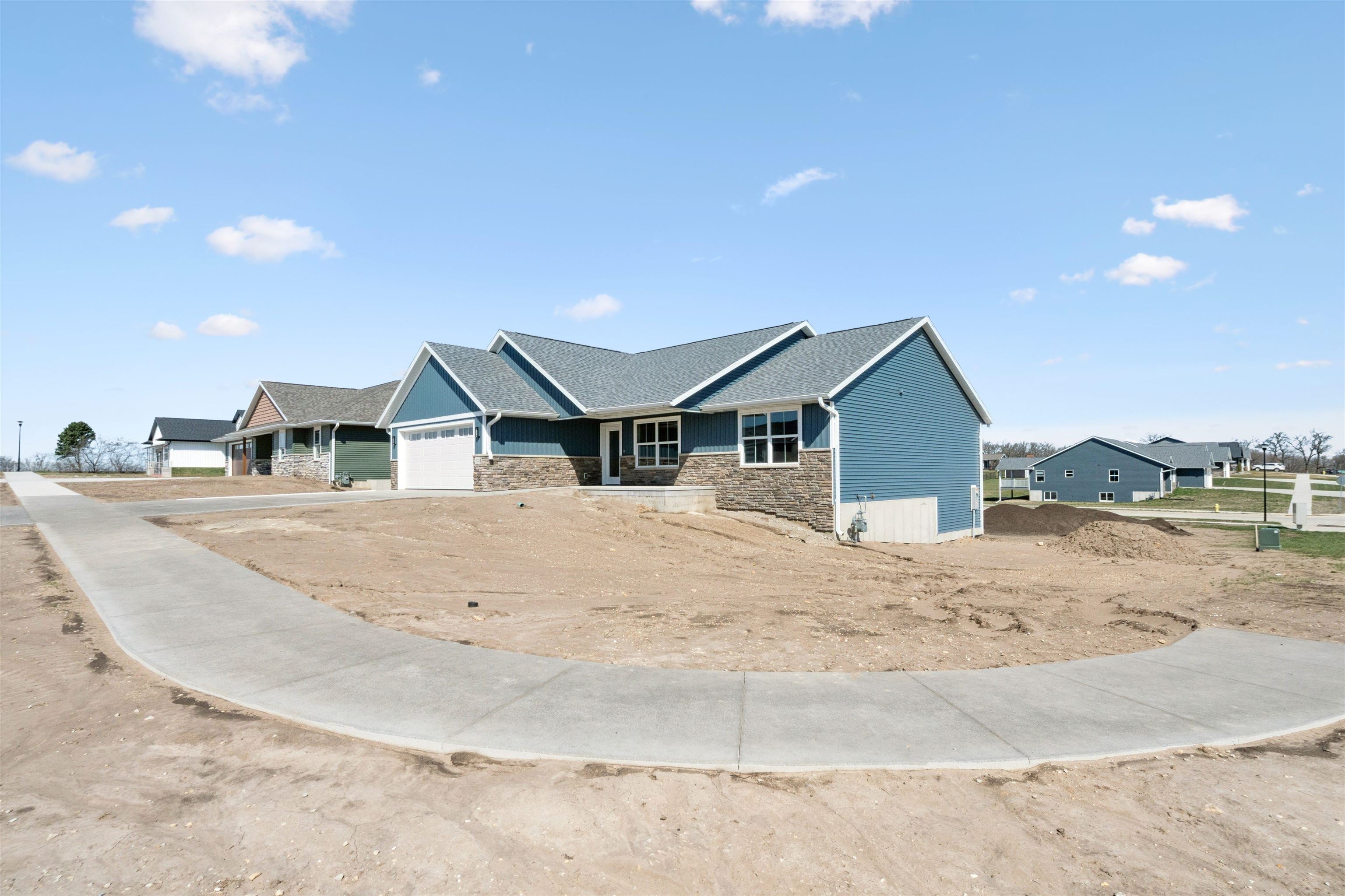 1024 sage oak Circle - Photo 2