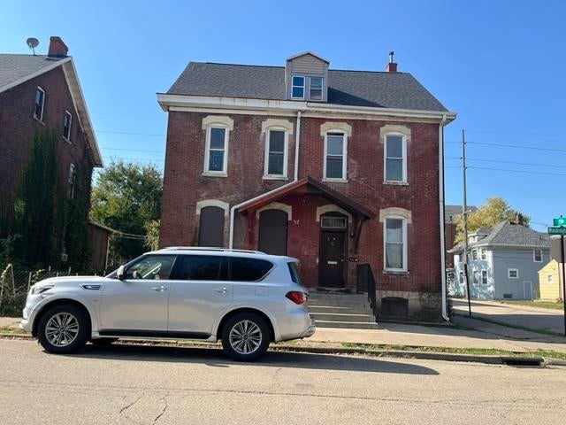 Photo of Dubuque, IA 52001 (MLS # 156041)