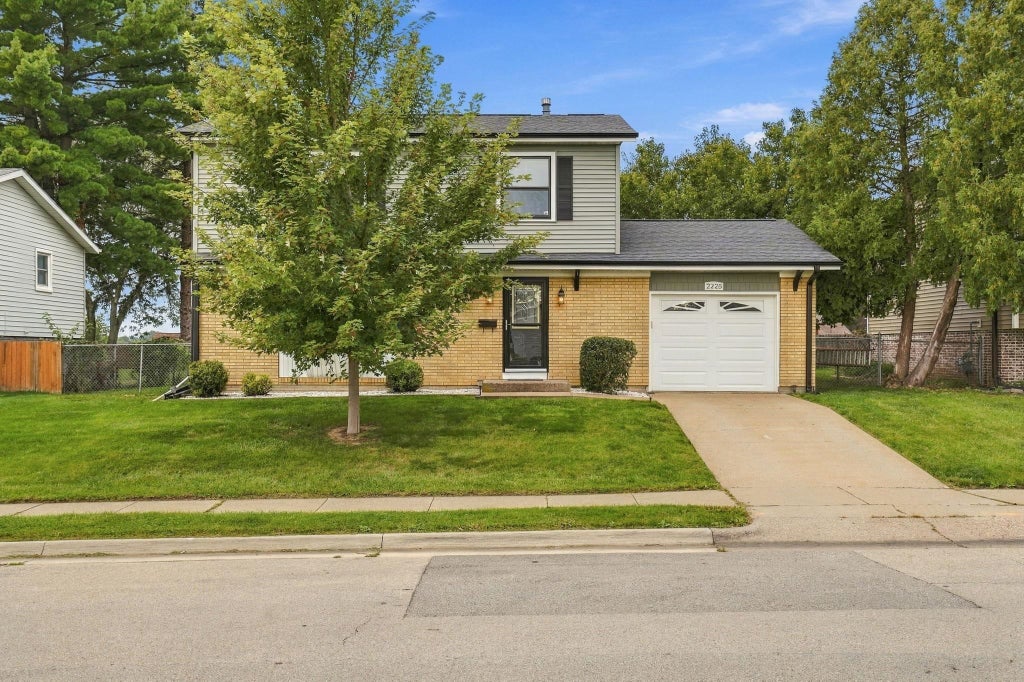 Photo of Dubuque, IA 52002 (MLS # 155919)