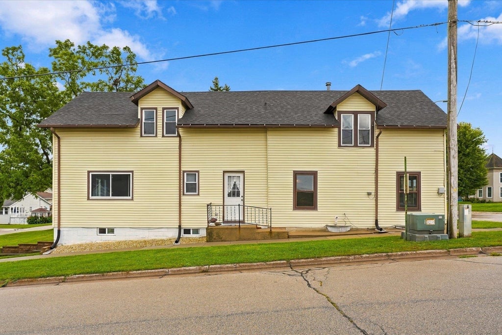 Photo of Epworth, IA 52045 (MLS # 155778)
