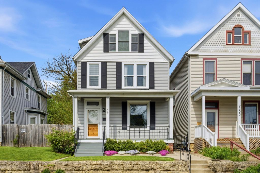 Photo of Dubuque, IA 52001 (MLS # 154563)
