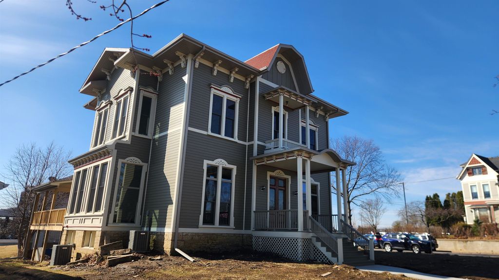 Photo of Dubuque, IA 52002 (MLS # 154260)