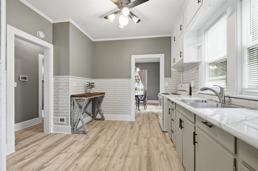 Photo of Earlville, IA 52041 (MLS # 155395)