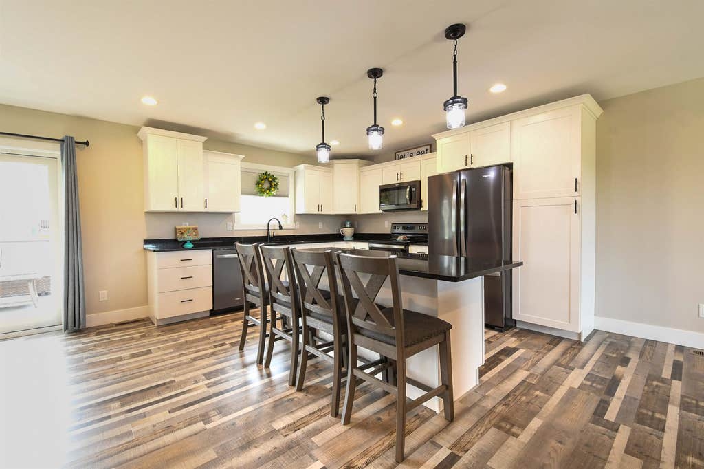 Photo of Dubuque, IA 52002 (MLS # 155420)