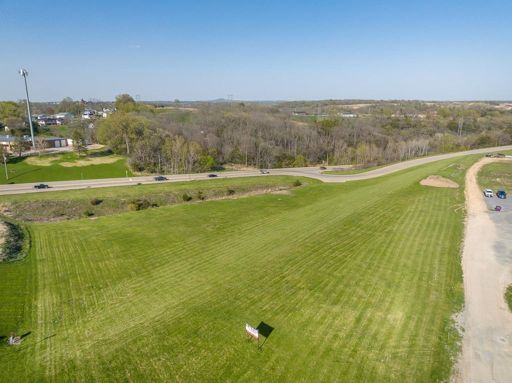 Photo of Dubuque, IA 52003 (MLS # 155138)