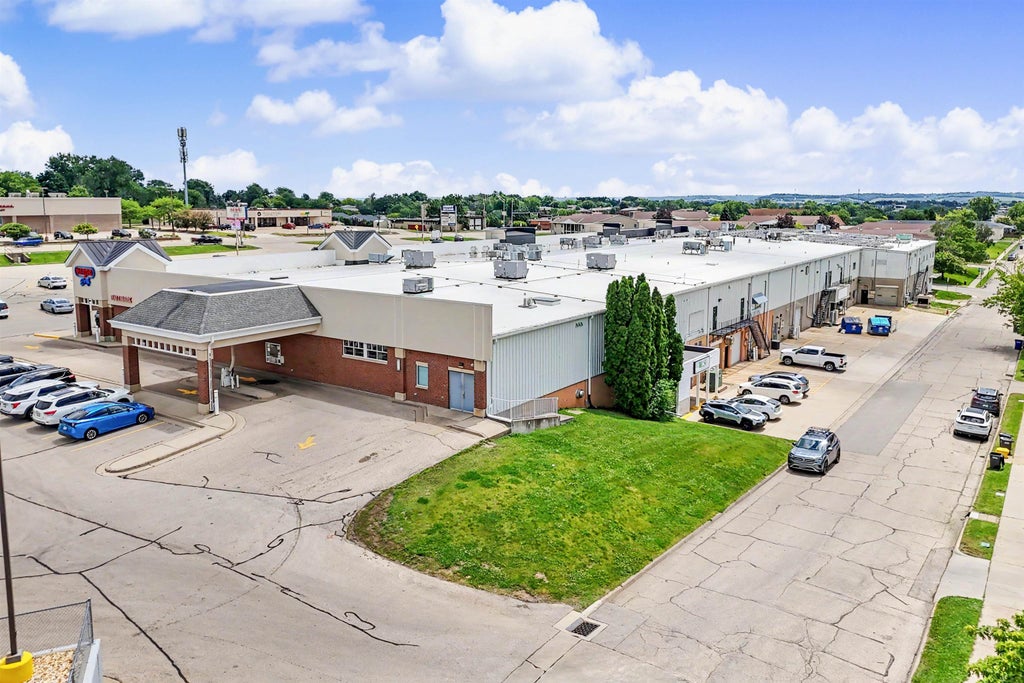 Photo of Dubuque, IA 52002 (MLS # 156016)