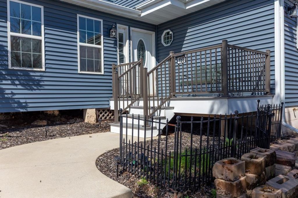 Photo of Dubuque, IA 52001 (MLS # 154428)