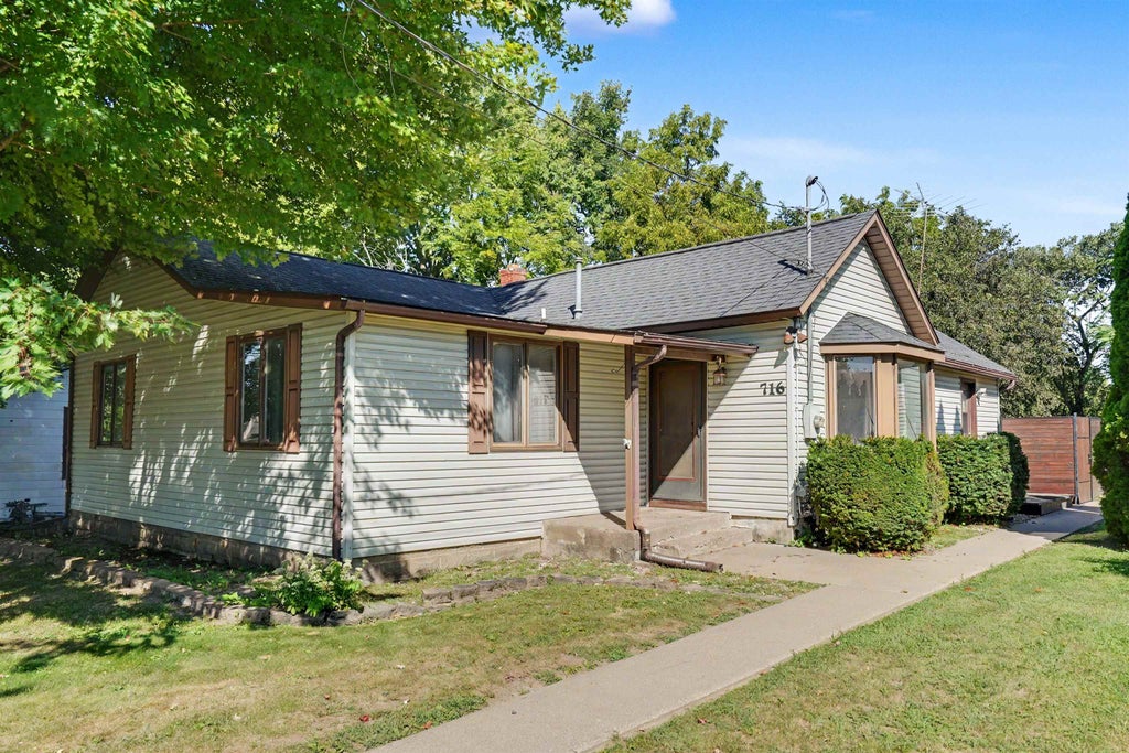 Photo of Clinton, IA 52732 (MLS # 155681)
