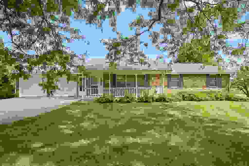 Photo of Dubuque, IA 52003 (MLS # 155357)
