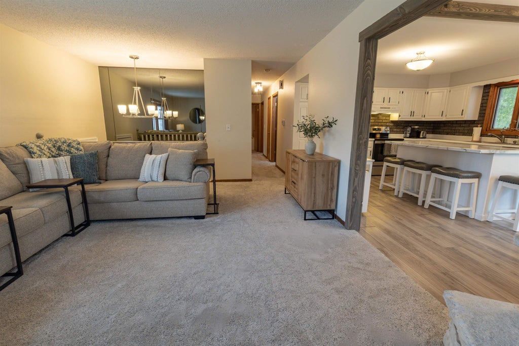 Photo of Dubuque, IA 52003 (MLS # 155813)