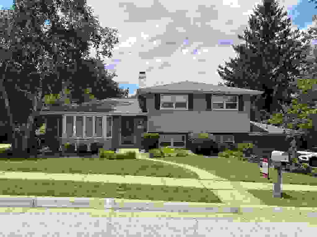 Photo of Dubuque, IA 52001 (MLS # 155144)