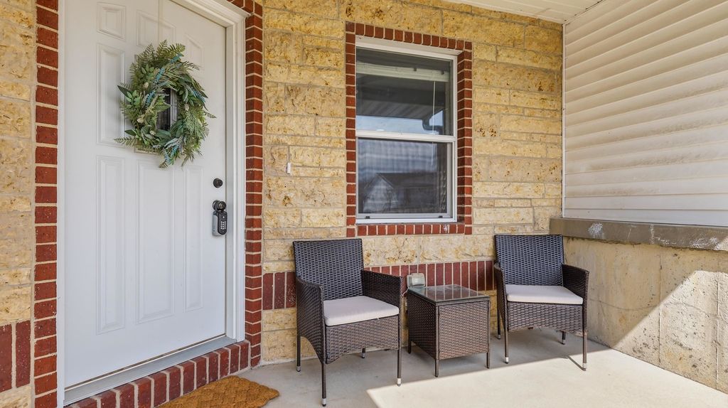 Photo of Dubuque, IA 52002 (MLS # 154250)