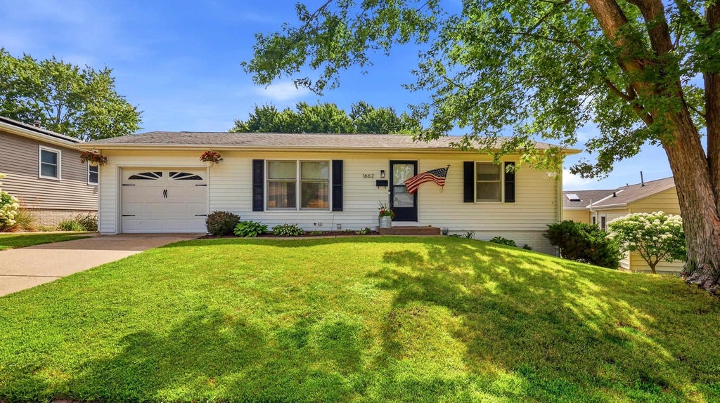 Photo of Dubuque, IA 52001 (MLS # 155341)