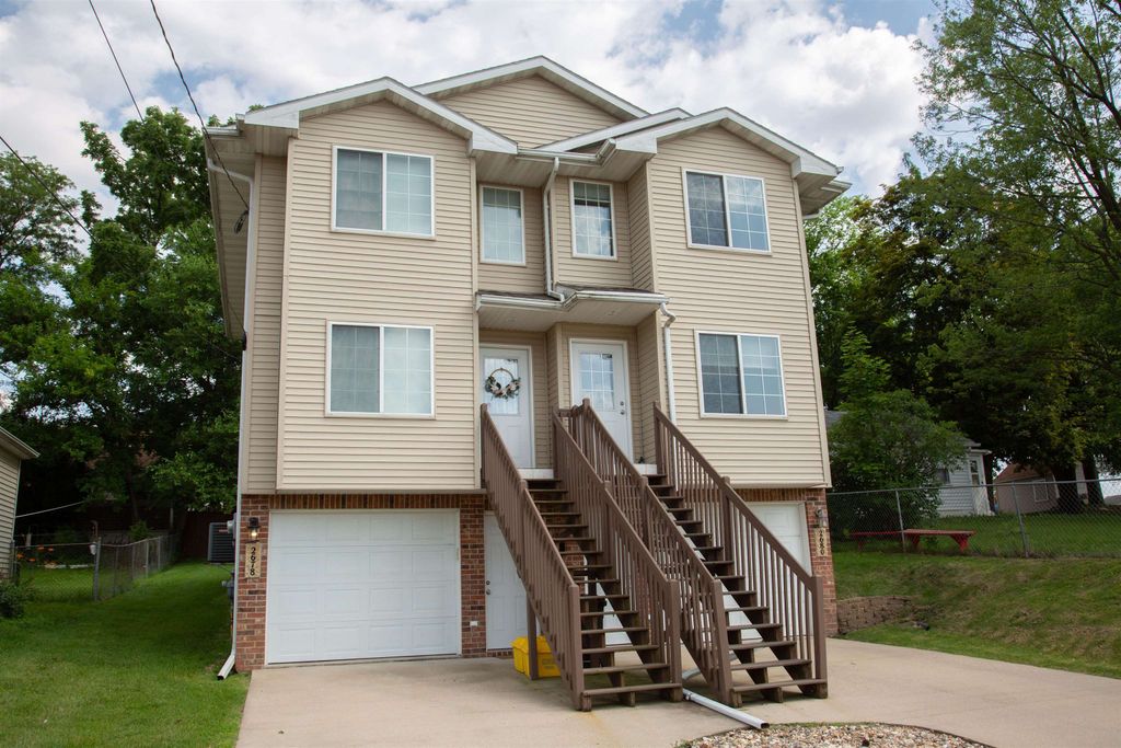 Photo of Dubuque, IA 52001 (MLS # 154732)
