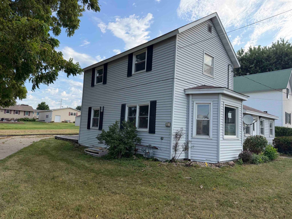 Photo of Earlville, IL 52041 (MLS # 155820)
