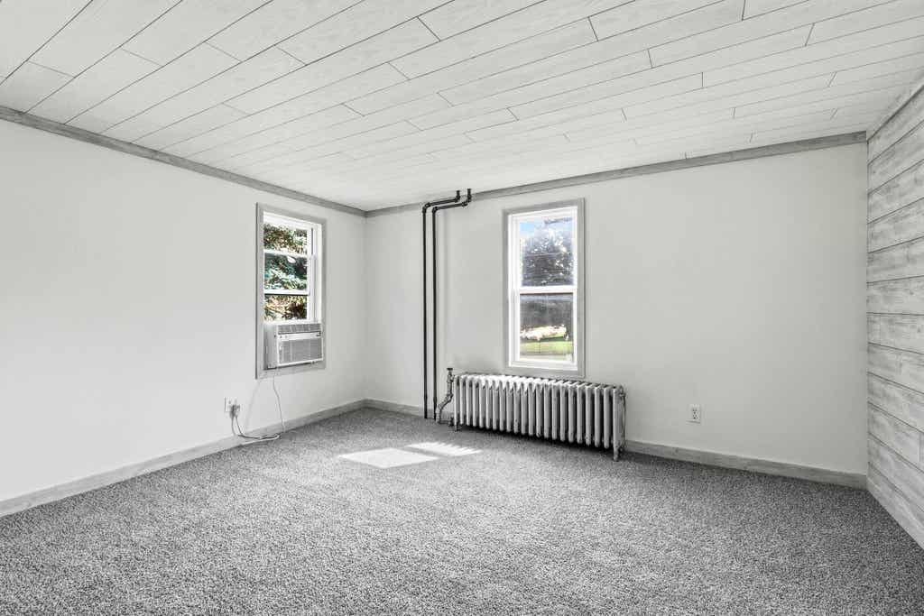 Photo of Dubuque, IA 52001 (MLS # 155172)