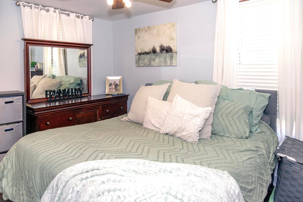 Photo of Dubuque, IA 52001 (MLS # 155852)