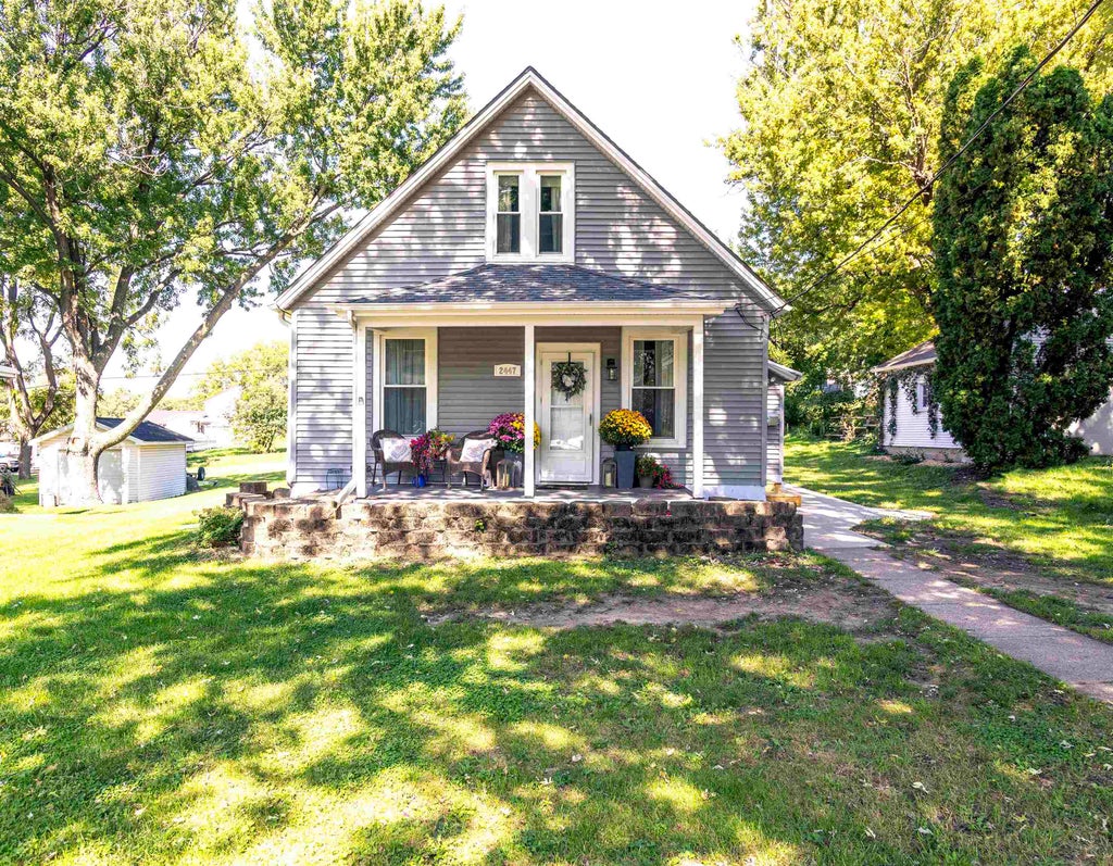 Photo of Dubuque, IA 52001 (MLS # 155852)