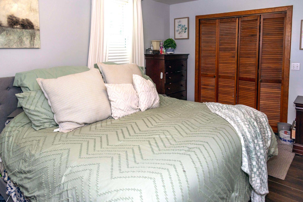 Photo of Dubuque, IA 52001 (MLS # 155852)