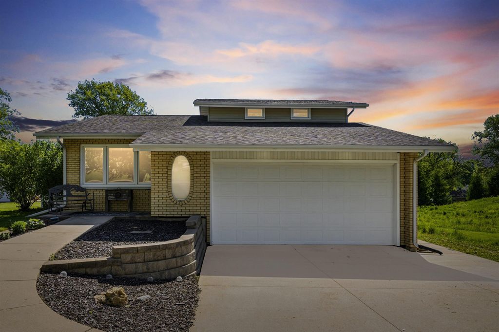 Photo of Maquoketa, IA 52060 (MLS # 154653)