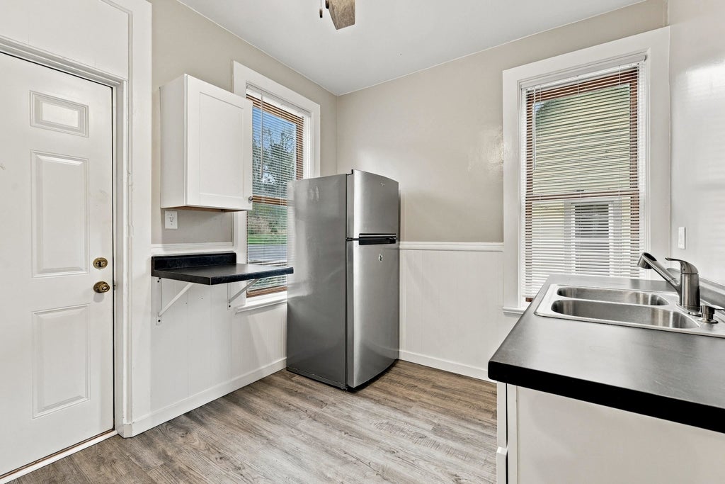 Photo of Dubuque, IA 52001 (MLS # 156045)