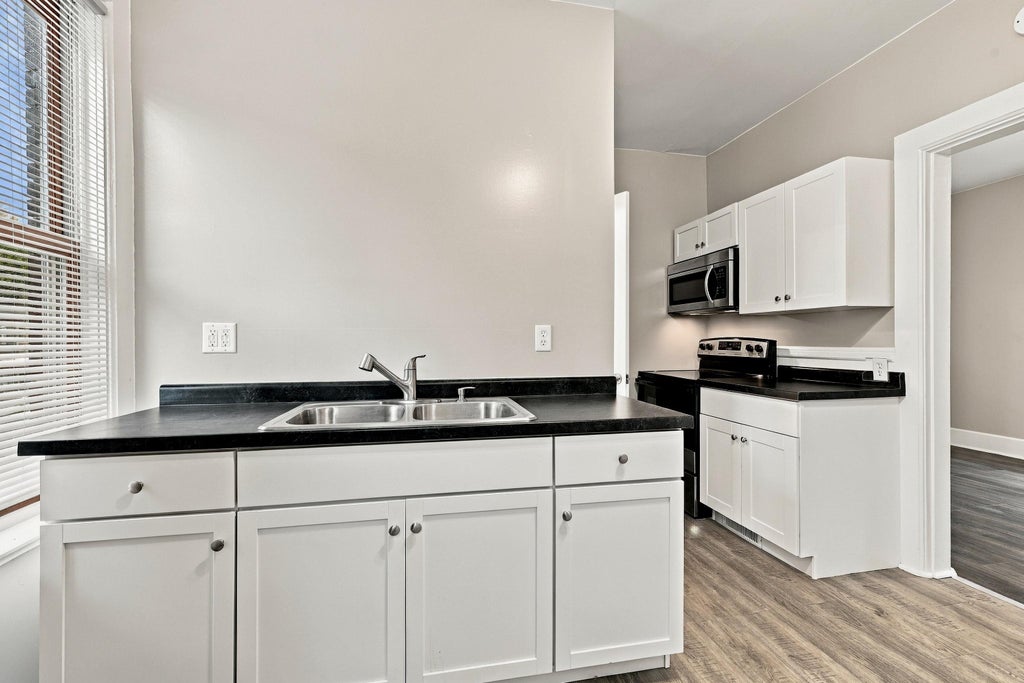Photo of Dubuque, IA 52001 (MLS # 156045)