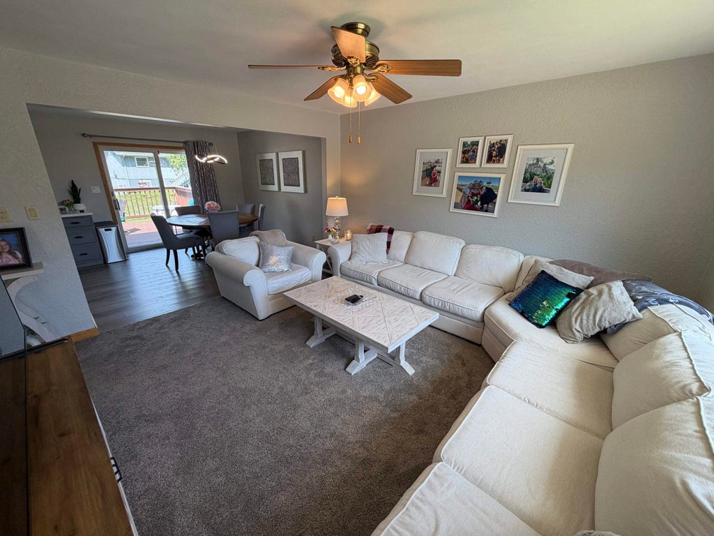 Photo of Dubuque, IA 52002 (MLS # 155001)