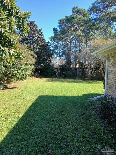 A home in Navarre