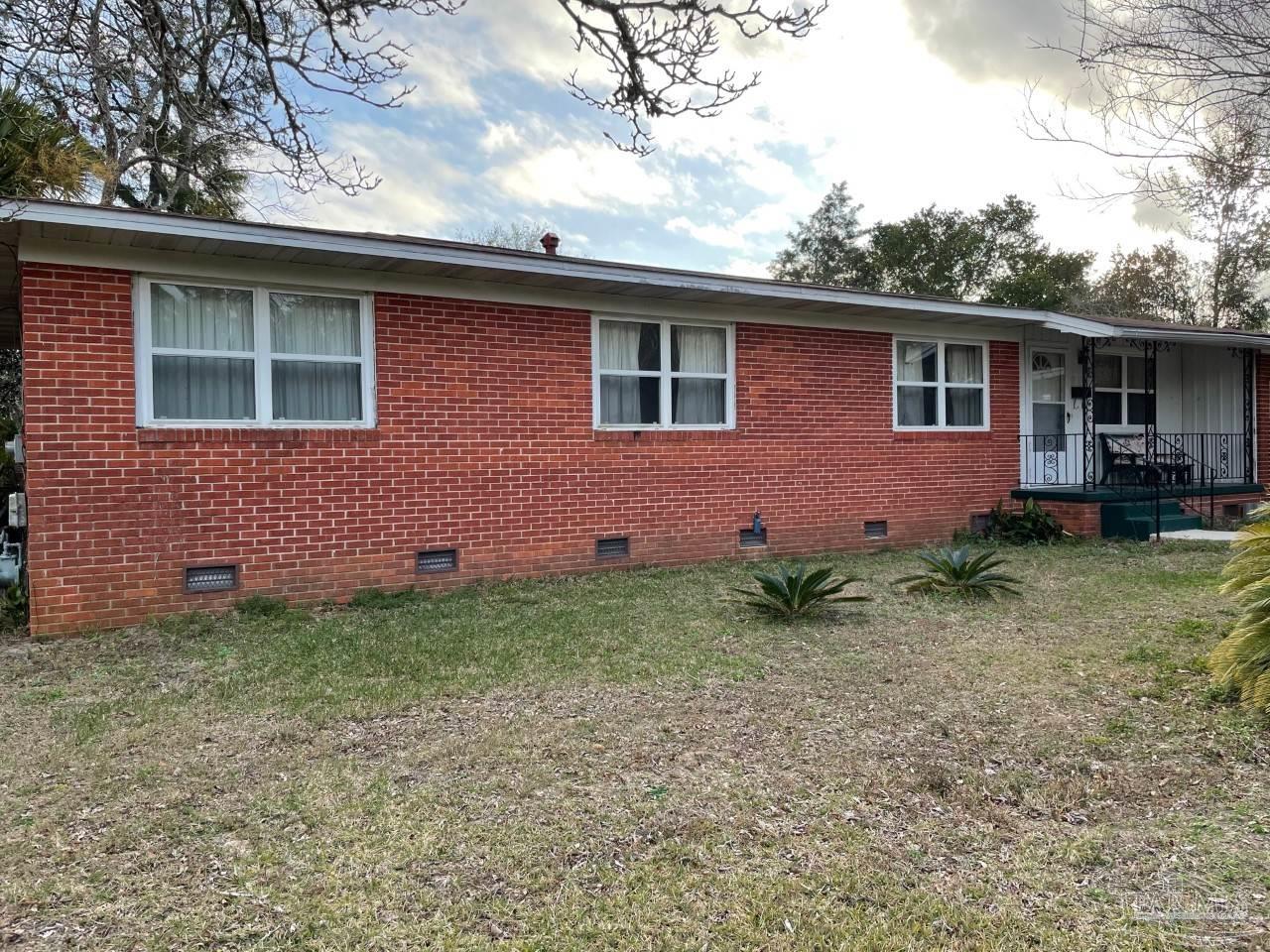 Photo 1 of 23 — 1945 Summit Blvd, Pensacola, FL 32503