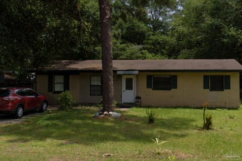 5504 Clearwater Ave Pensacola FL 32505