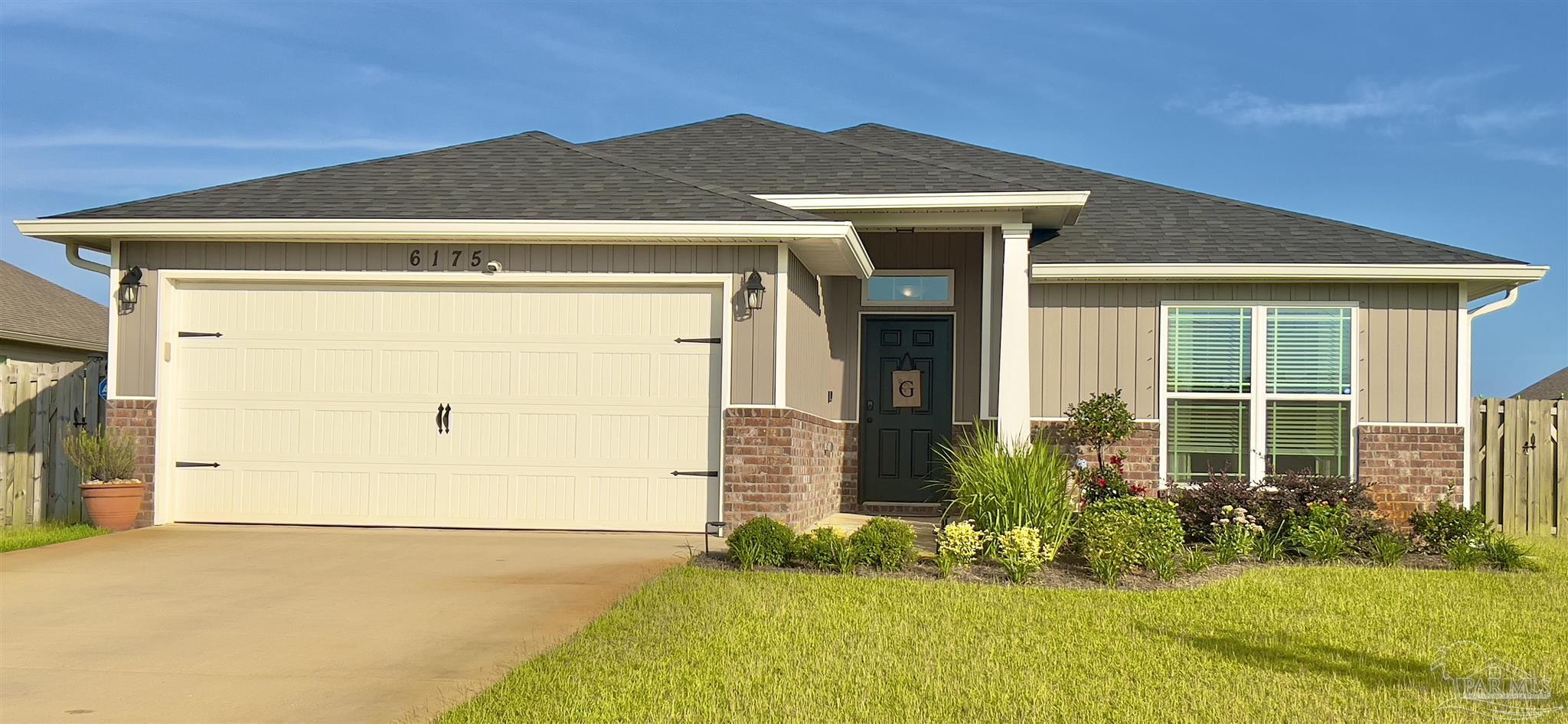 Photo 1 of 19 — 6175 Redberry Dr, Navarre, FL 32563