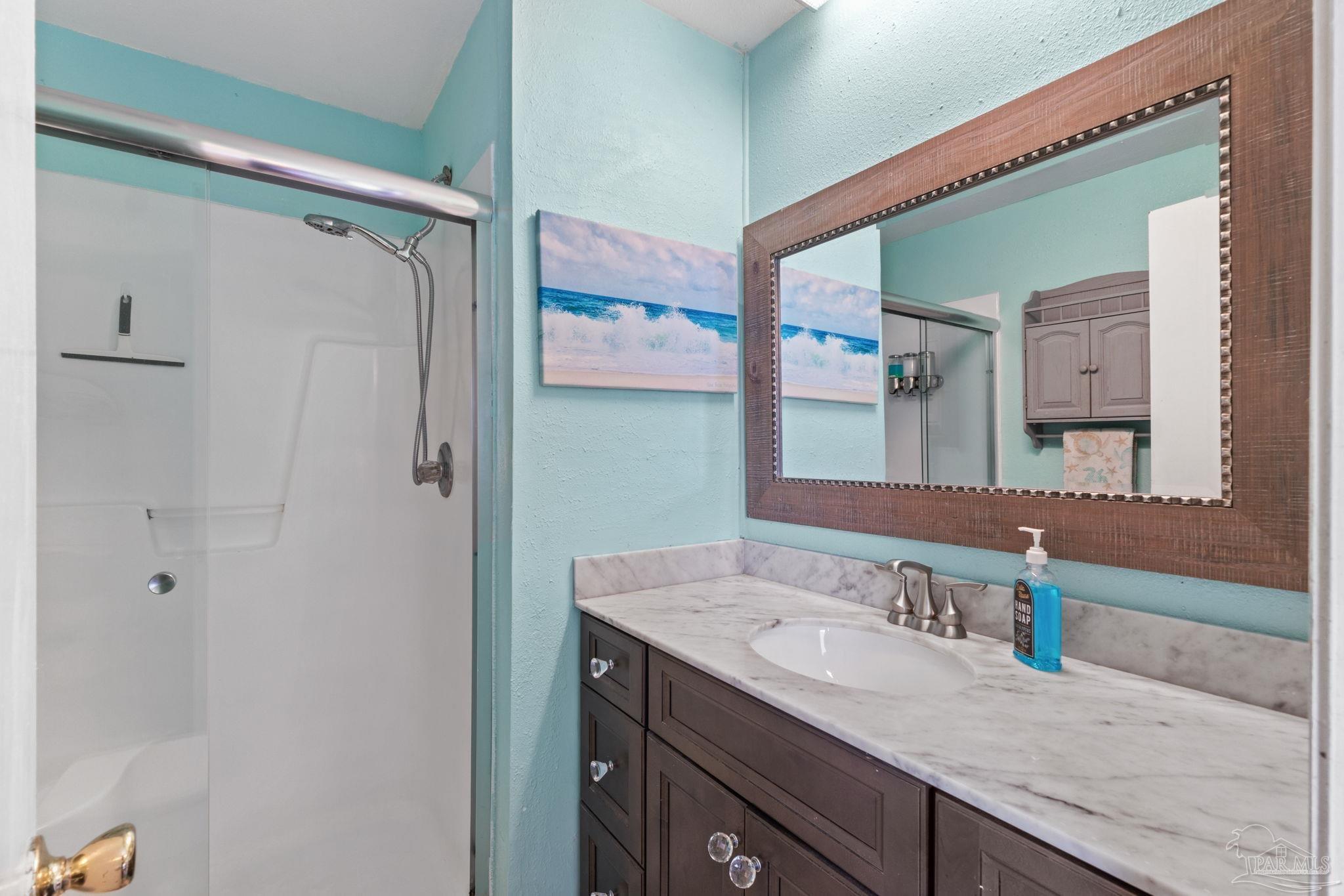 Gulf Breeze, Florida 32561, United States, 3 Bedrooms Bedrooms, ,3 BathroomsBathrooms,Residential,Active,123713