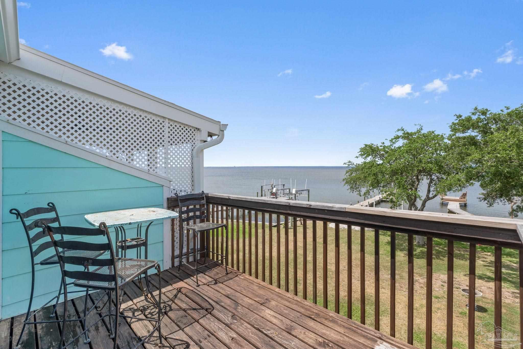 Gulf Breeze, Florida 32561, United States, 3 Bedrooms Bedrooms, ,3 BathroomsBathrooms,Residential,Active,123713