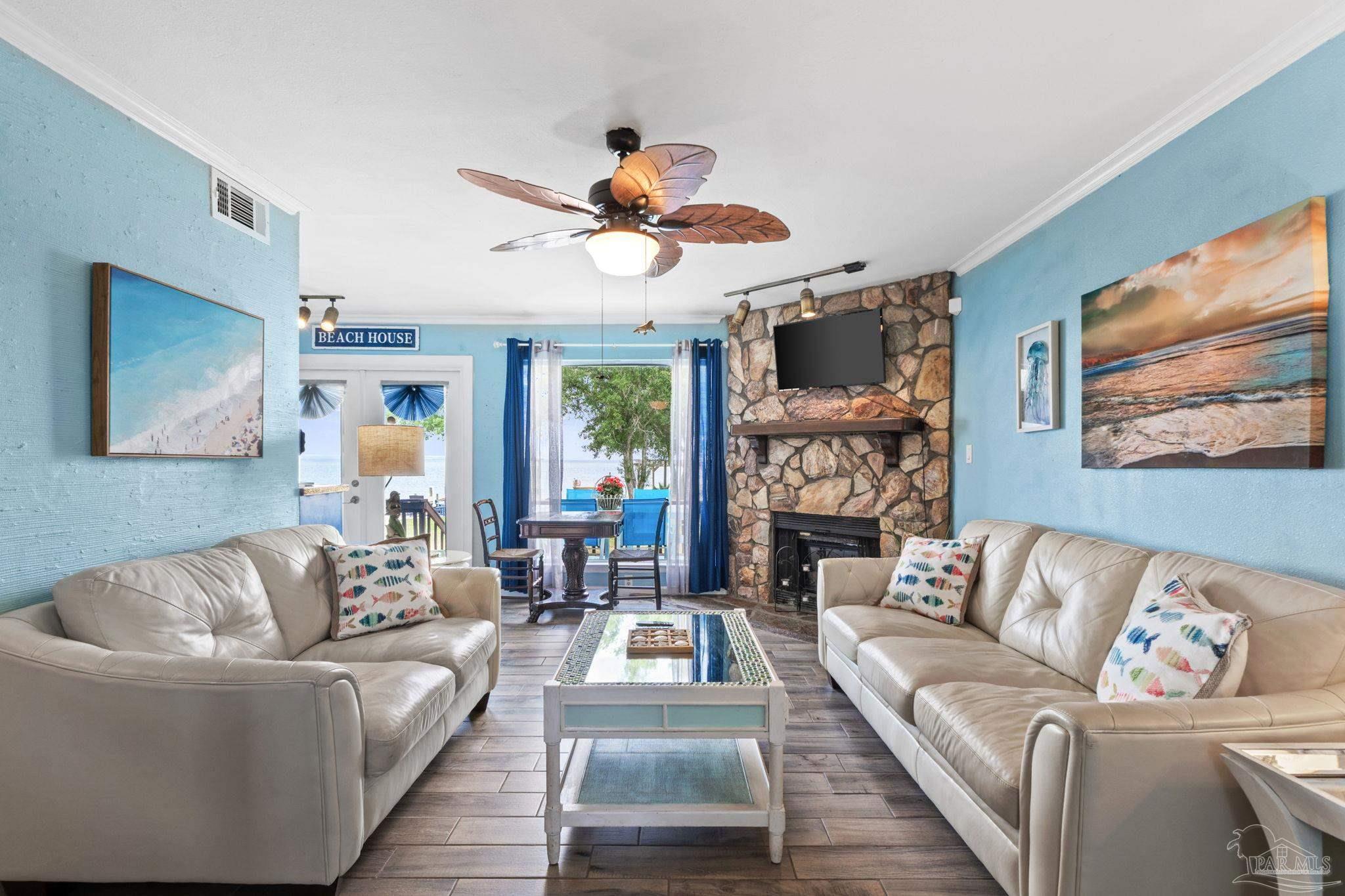 Gulf Breeze, Florida 32561, United States, 3 Bedrooms Bedrooms, ,3 BathroomsBathrooms,Residential,Active,123713