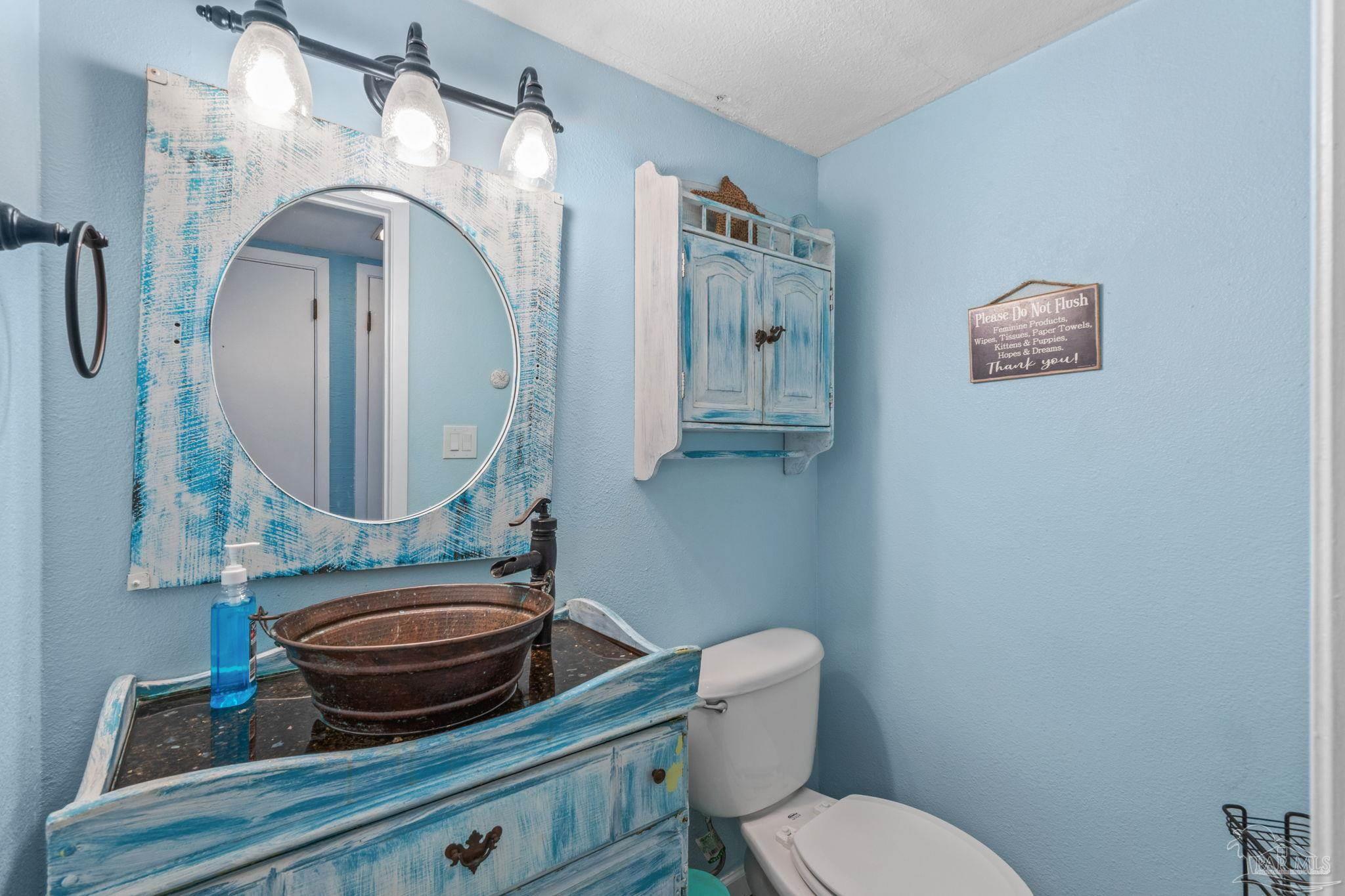 Gulf Breeze, Florida 32561, United States, 3 Bedrooms Bedrooms, ,3 BathroomsBathrooms,Residential,Active,123713