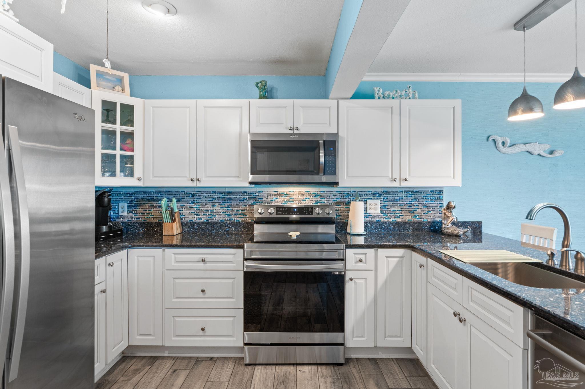 Gulf Breeze, Florida 32561, United States, 3 Bedrooms Bedrooms, ,3 BathroomsBathrooms,Residential,Active,123713