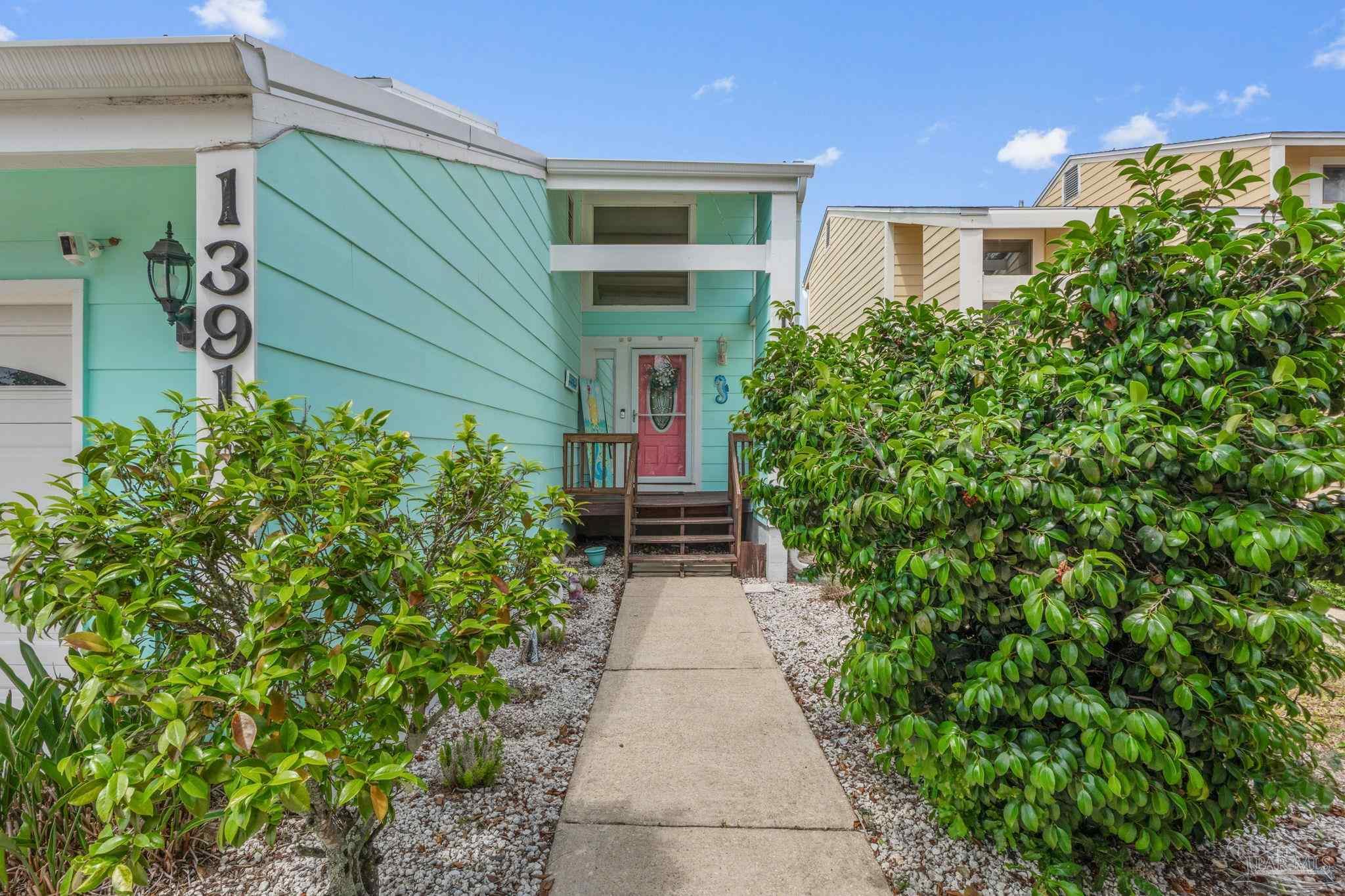 Gulf Breeze, Florida 32561, United States, 3 Bedrooms Bedrooms, ,3 BathroomsBathrooms,Residential,Active,123713