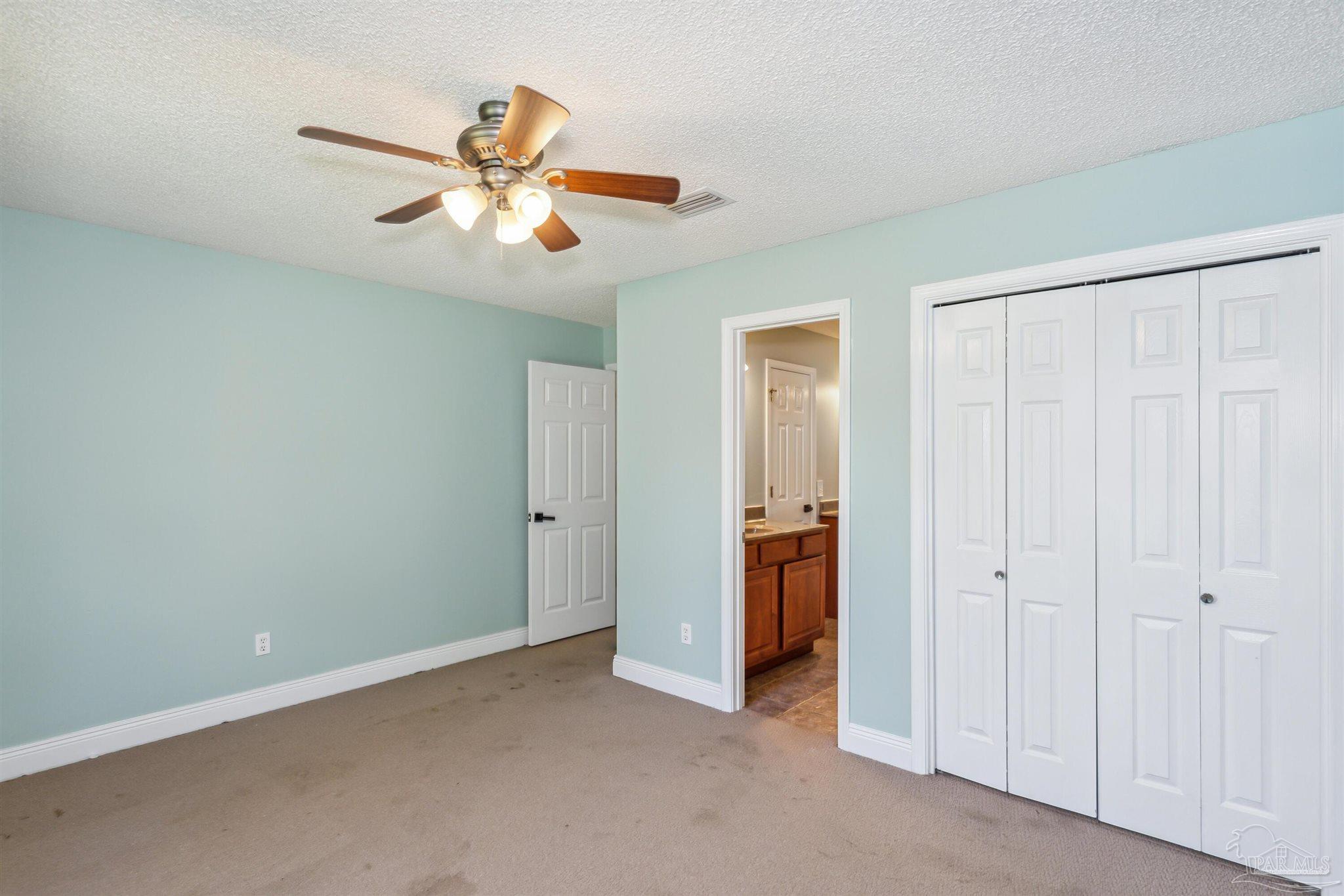 Gulf Breeze, Florida 32563, United States, 4 Bedrooms Bedrooms, ,2 BathroomsBathrooms,Residential,Contingent,47917